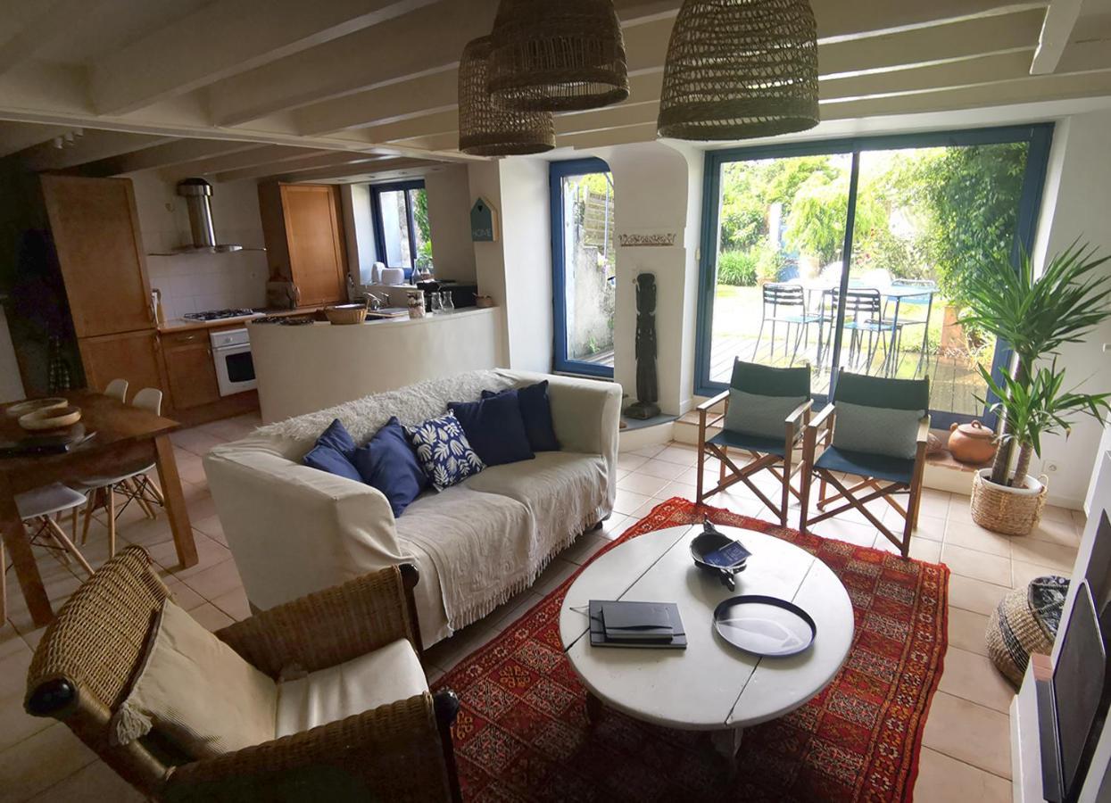 Lile Bleue, Un Parfum De Voyage Villa Cholet Esterno foto
